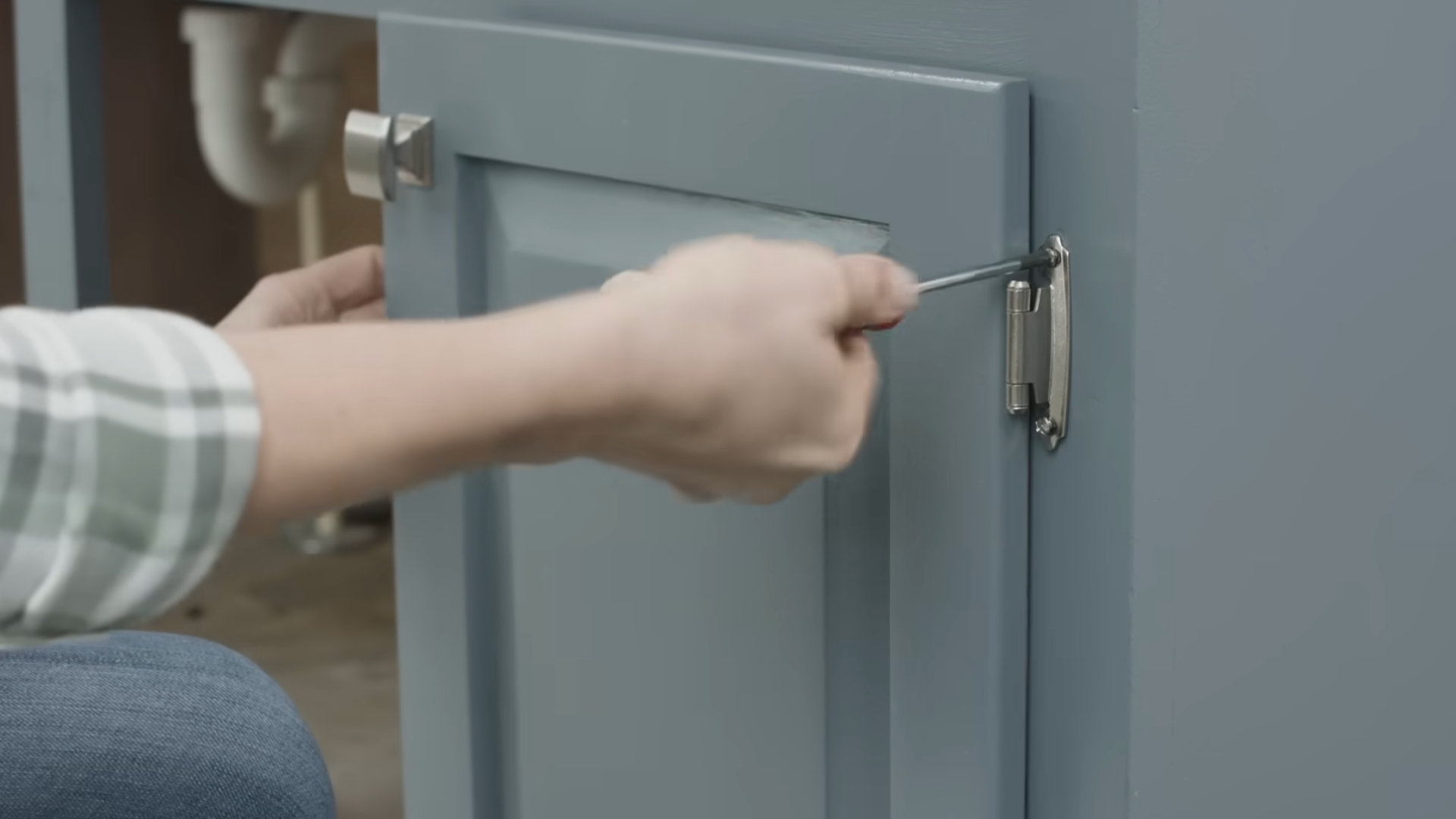 Step 1 Remove Doors and Hardware