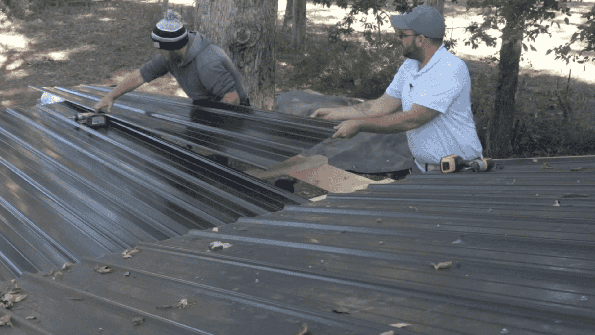 install roofing panels and edge metals