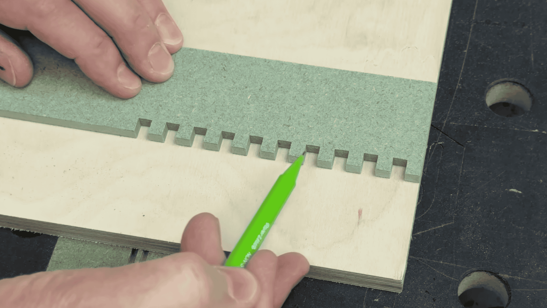 make test cuts an adjust finger spacing