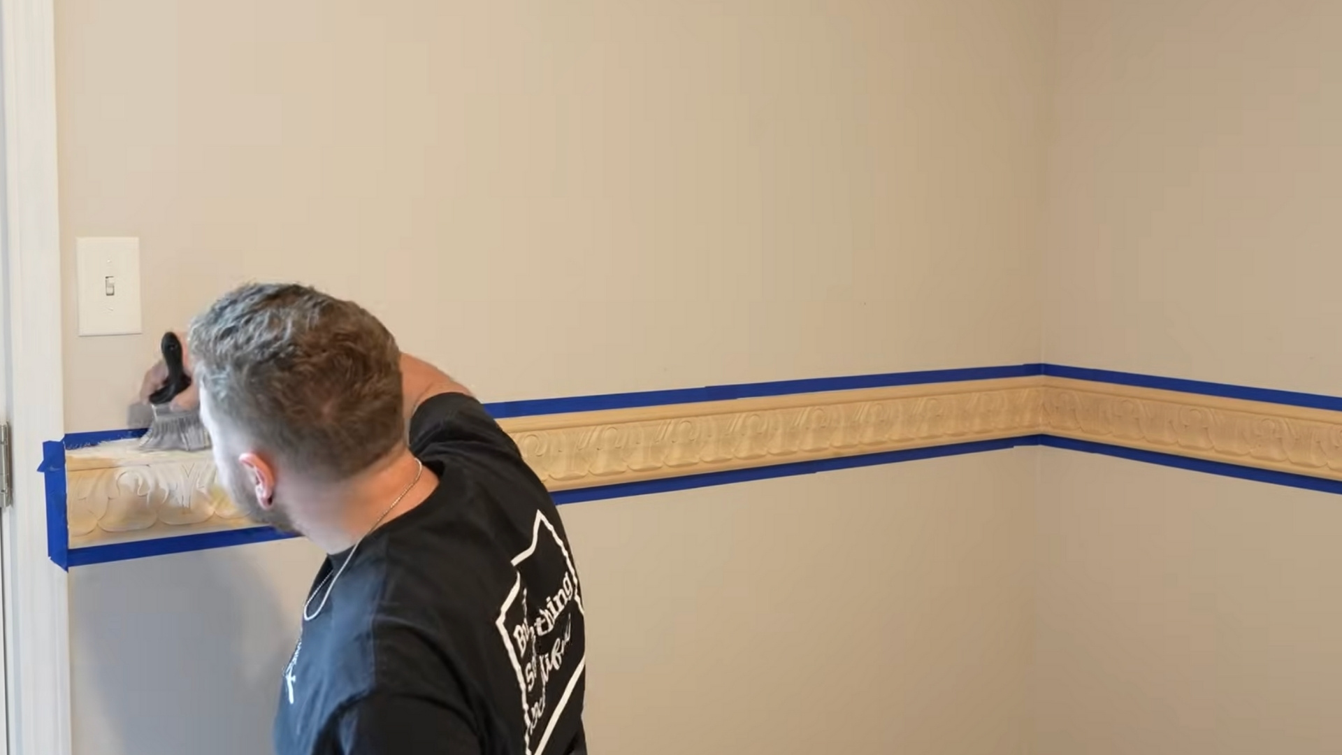 prepare chair nail for painting