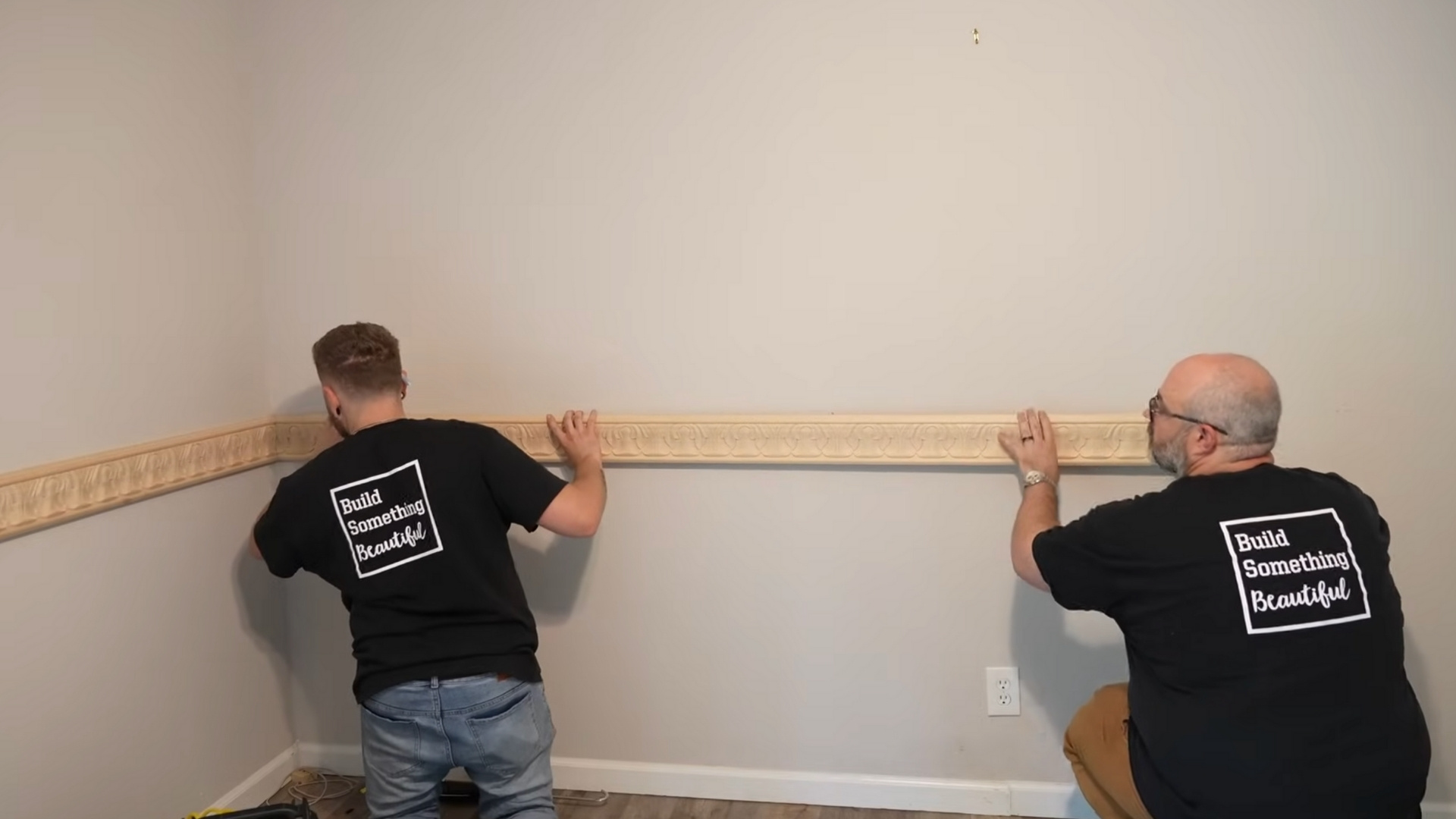 secure chair rail with finish nails